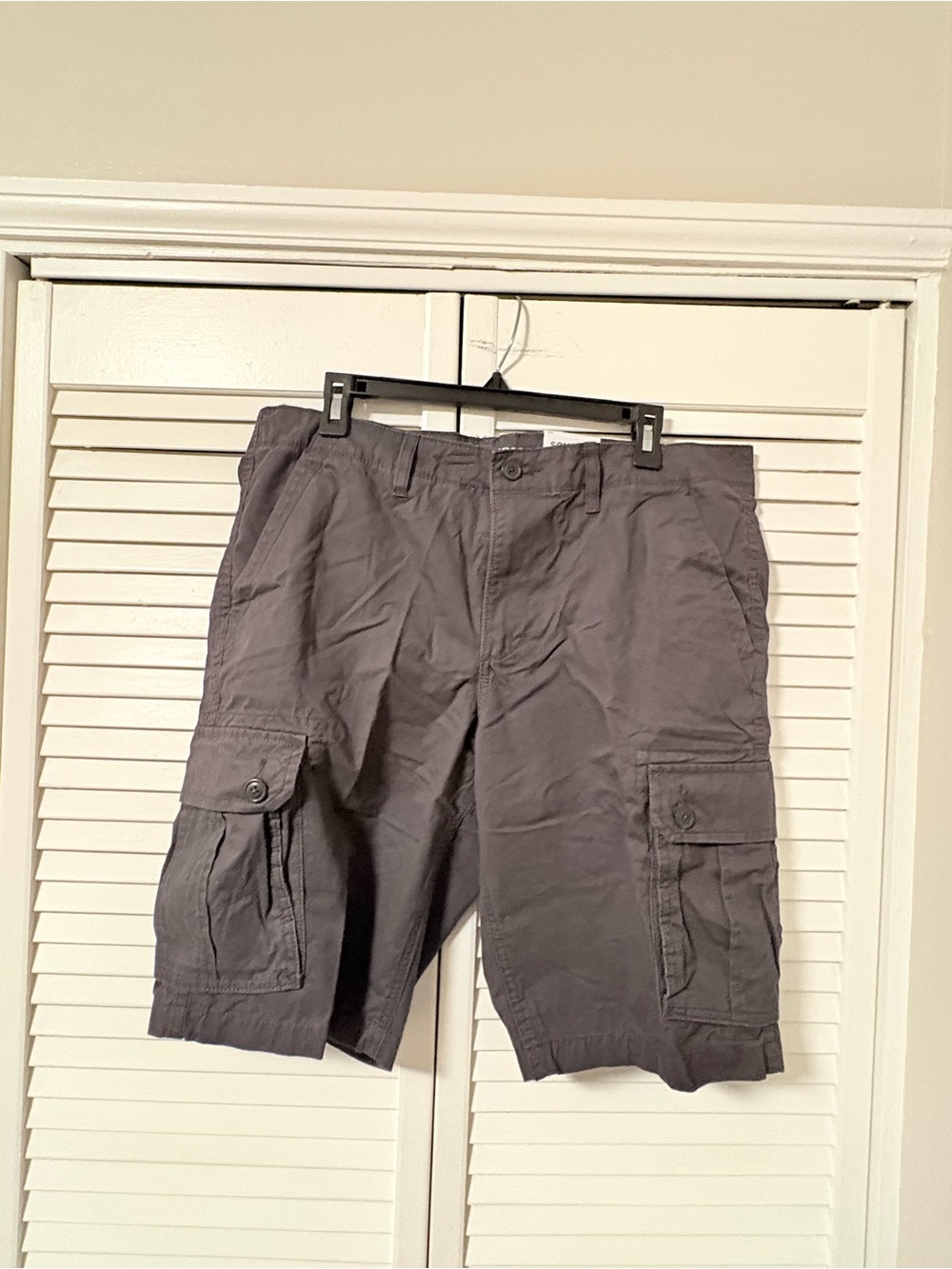 Sonoma Men's Cargo Shorts in Charcoal
